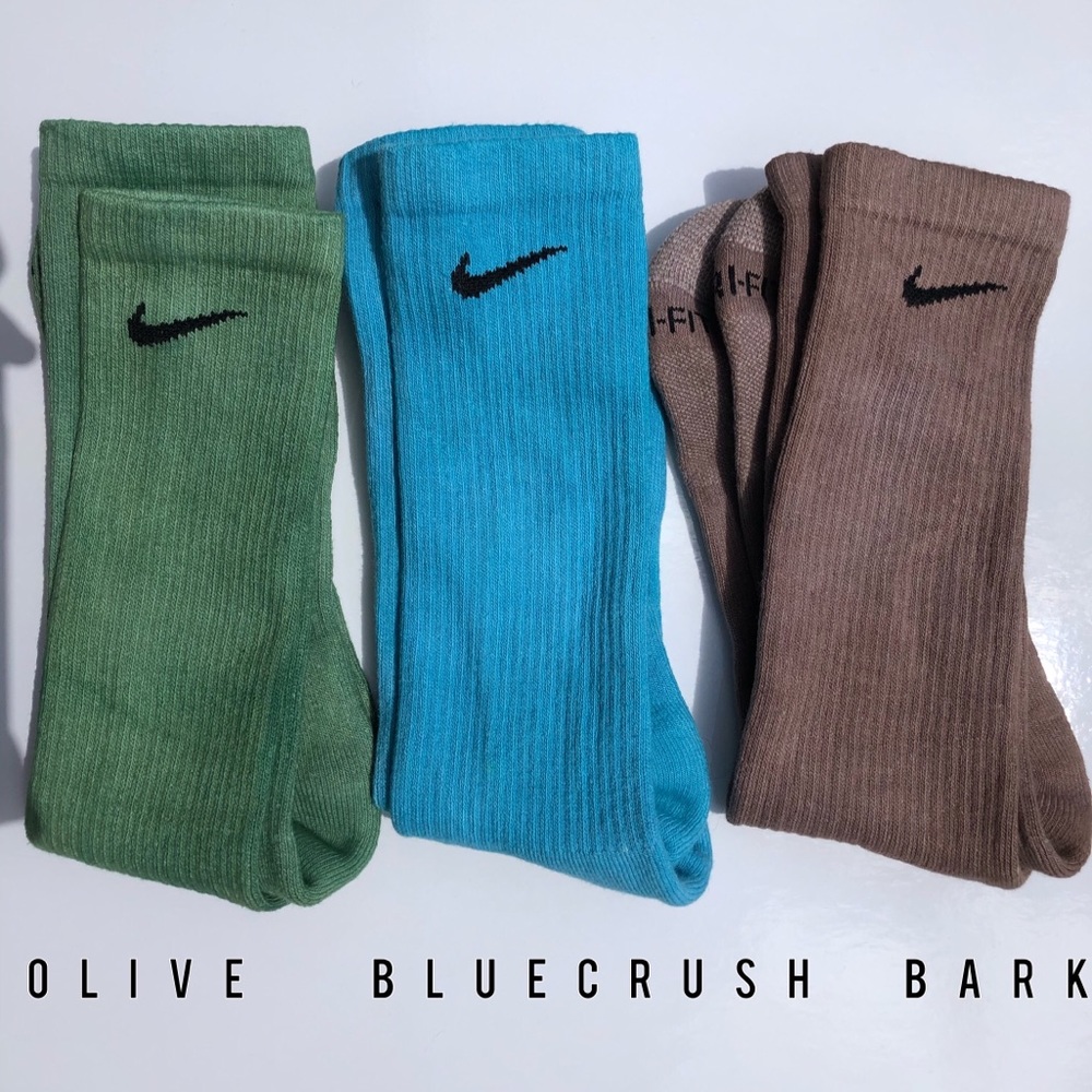 🆕3 Pack ⭐️Nike Custom Colour Unisex Crew Socks | Any colour you choose - Picture 6 of 13